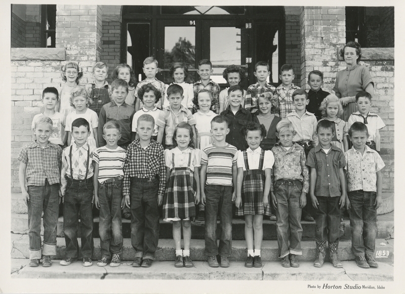 Teacher: Mrs. Scott; student names not identified on back of picture. 