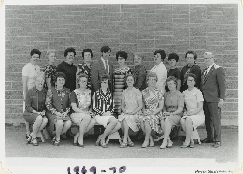 <b>Front Row L-R:</b> Irene Brown (4), Betty Kusler (2), Helen Cox (l), Peggy Loree, Esther Douglas (Music), Pauline Biggers (3), Doris Scott (2), Leona McKague (6) <br><b>Second Row L-R:</b> Janice Richards (2), Hazel Dudgeon (4), Elizabeth Coryel1(3), Helen Bryce (l), Carl Morgan (5), Gloria Griffin (2), Helen Larson (6), Nancy Amell, Judi Taylor (l), Frances Ellis (3), Obed Dahl (Principal)