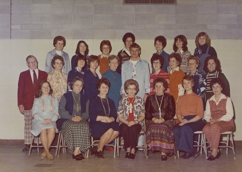 <b>Front Row L-R:</b> Rosanna Barrero, Frances Ellis, Elizabeth Coryell, Della Williams, Betty Kusler, Beth Otto, Helen Bryce <br><b>Second Row L-R:</b> Obed Dahl (Principal), Lorraine Sall, Dority York, Ellen Mitchell, Pauline Biggers, Ben Bunn, Gloria Griffin, Karen Hutchinson, Helen Cox, Frances LaFon <br><b>Third Row L-R:</b> Mamie Ellen Green, Kathy Worthington, Anna Coxen, Annette Hinricks, Marcia Sandlin, Terry Layton, Jill Cosand <br><b>Not Pictured:</b> Carol Young