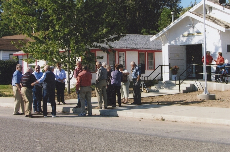 Outside the Pine Street School during the rededication event, September 26, 2008.