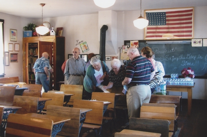 Inside pine street school during rededication event, September 26, 2008. 